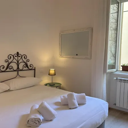 Coroneo 21 - Reception Apartment Triest