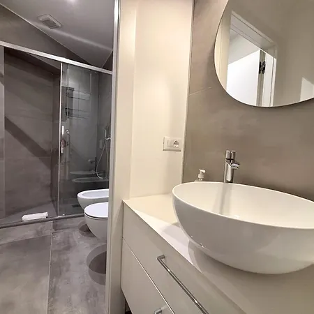 Apartament Coroneo 21 Triest